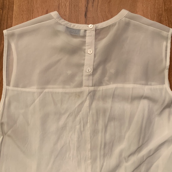 Ricki’s White Sleeveless Dress Shirt - Picture 2 of 4